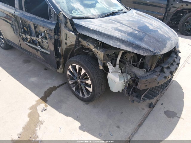 3N1AB7APXJY319628 Nissan SENTRA SR