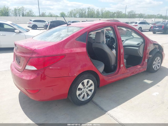 KMHCT4AE1GU965695 Hyundai ACCENT SE