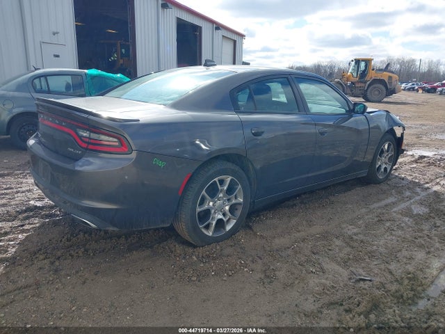 2015 Dodge Charger Sxt მანქანა იყიდება აუქციონზე, vin: 2C3CDXJG4FH927789, აუქციონის ნომერი: 44719714
