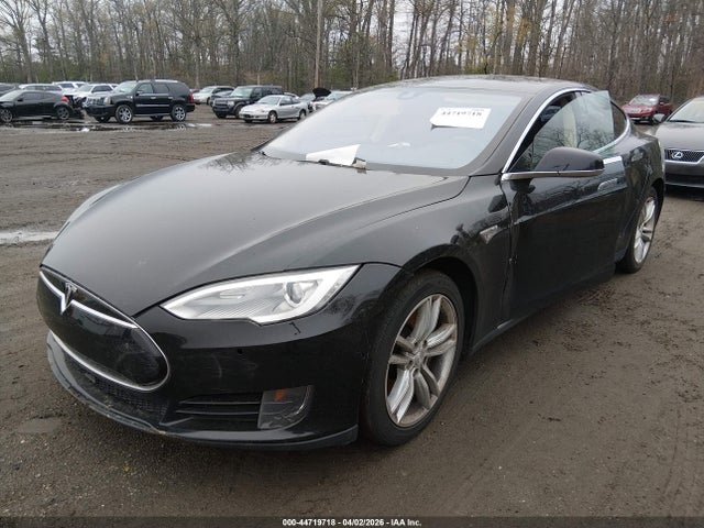 2014 TESLA MODEL S 5YJSA1S19EFP52841 Photo 1