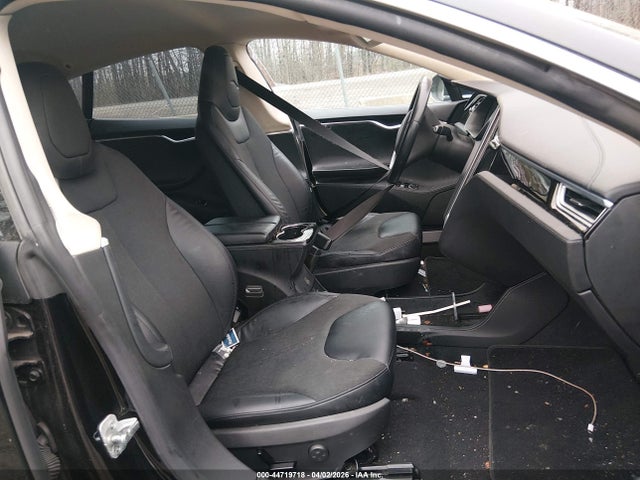 2014 TESLA MODEL S 5YJSA1S19EFP52841 Photo 4