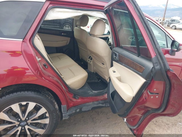 4S4BSBNC9F3303816 Subaru Outback 2.5i Limited