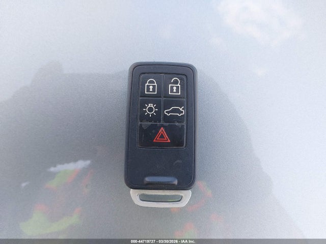 YV140MTL3H2428055 Volvo S60 T5 Dynamic