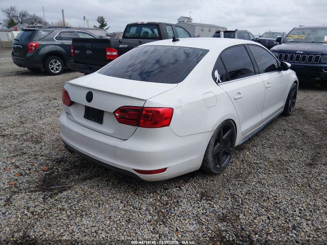 44719745 :رقم المزاد ، 3VW4A7AJ6CM023988 vin ، 2012 Volkswagen Jetta Gli مزاد بيع