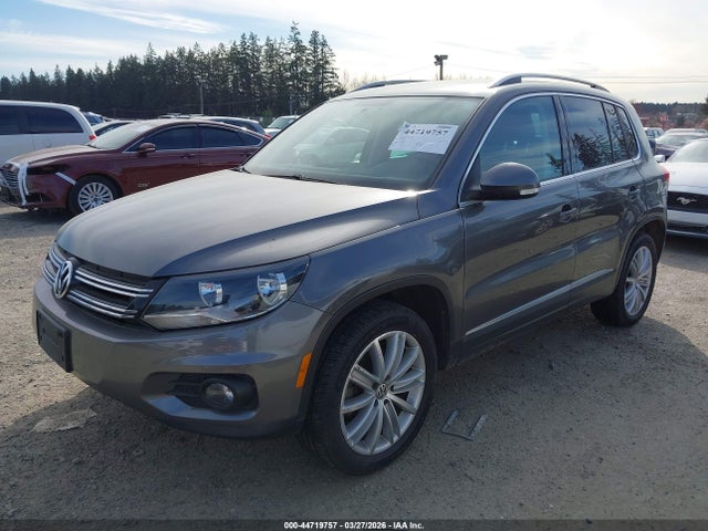 2013 Volkswagen Tiguan Se მანქანა იყიდება აუქციონზე, vin: WVGBV3AX7DW612248, აუქციონის ნომერი: 44719757