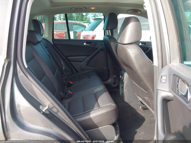 2013 Volkswagen Tiguan Se მანქანა იყიდება აუქციონზე, vin: WVGBV3AX7DW612248, აუქციონის ნომერი: 44719757