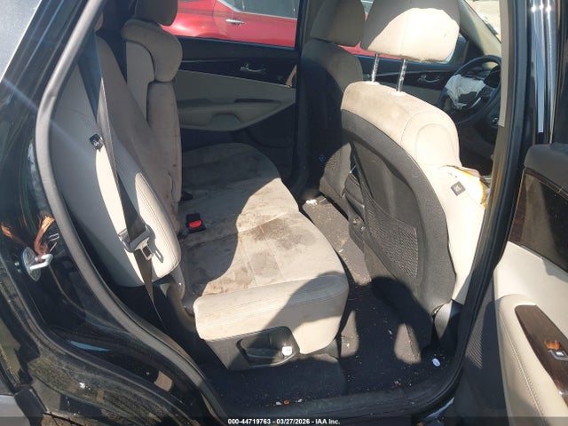 44719763 :رقم المزاد ، 5XYPG4A57KG489103 vin ، 2019 Kia Sorento 3.3l Lx مزاد بيع