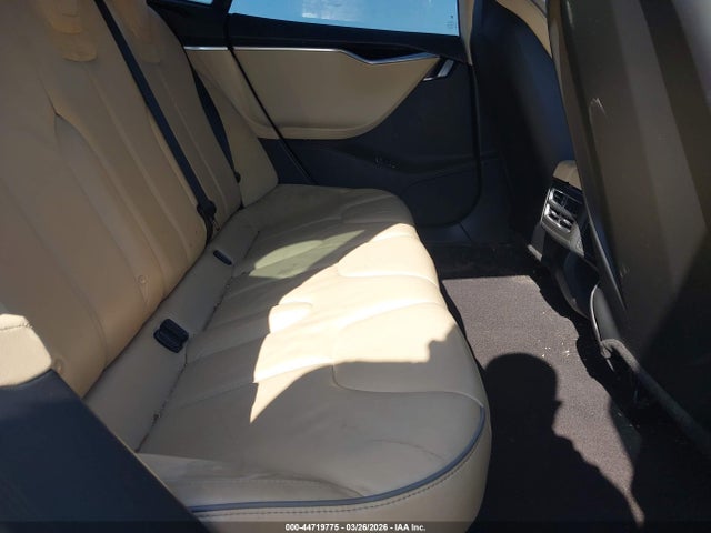 2014 TESLA MODEL S 5YJSA1H11EFP40593 Photo 7
