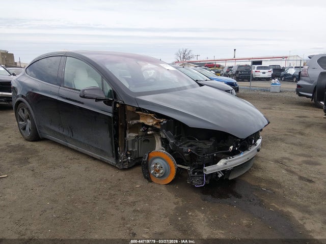 2026 Tesla Model X All-wheel Drive მანქანა იყიდება აუქციონზე, vin: 7SAXCBE54TF478419, აუქციონის ნომერი: 44719779