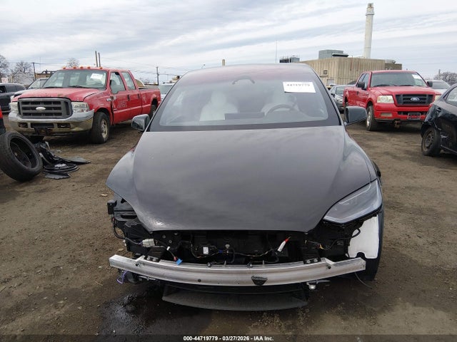 2026 Tesla Model X All-wheel Drive მანქანა იყიდება აუქციონზე, vin: 7SAXCBE54TF478419, აუქციონის ნომერი: 44719779