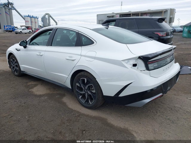 2024 HYUNDAI SONATA KMHL64JA4RA384653 Photo 2
