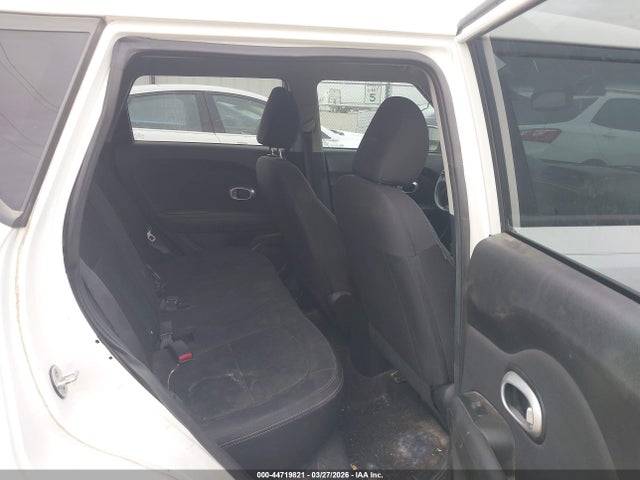 Продаж на аукціоні авто 2015 Kia Soul, vin: KNDJN2A21F7149891, номер лоту: 44719821