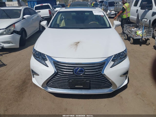 Aukcja sprzedaży 2017 Lexus Es 300h, vin: JTHBW1GG8H2147455, numer aukcji: 44719828