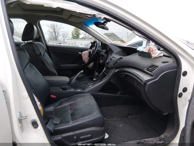 44719871 :رقم المزاد ، JH4CU2F62BC012188 vin ، 2011 Acura Tsx 2.4 مزاد بيع