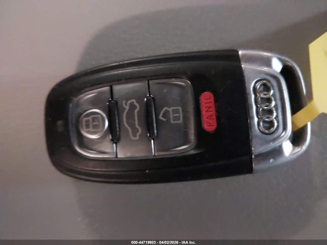 44719903 :رقم المزاد ، WAUFFAFL7EN009088 vin ، 2014 Audi A4 2.0t Premium مزاد بيع