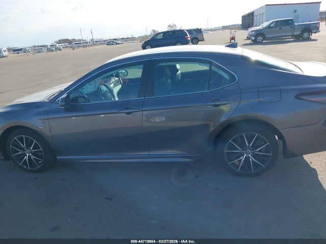 2024 Toyota Camry Se მანქანა იყიდება აუქციონზე, vin: 4T1G11AK9RU855847, აუქციონის ნომერი: 44719904