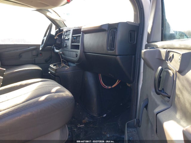 Продажа на аукционе авто 2010 Gmc Savana 2500 Work Van, vin: 1GTZGFAAXA1164347, номер лота: 44719917