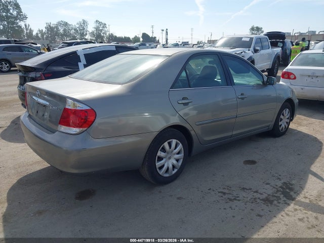 2006 TOYOTA CAMRY 4T1BE32K86U655109 Photo 3