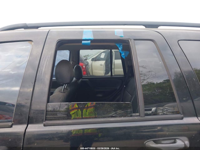 Продажа на аукционе авто 2002 Jeep Grand Cherokee Sport, vin: 1J4GX38S02C179766, номер лота: 44719930
