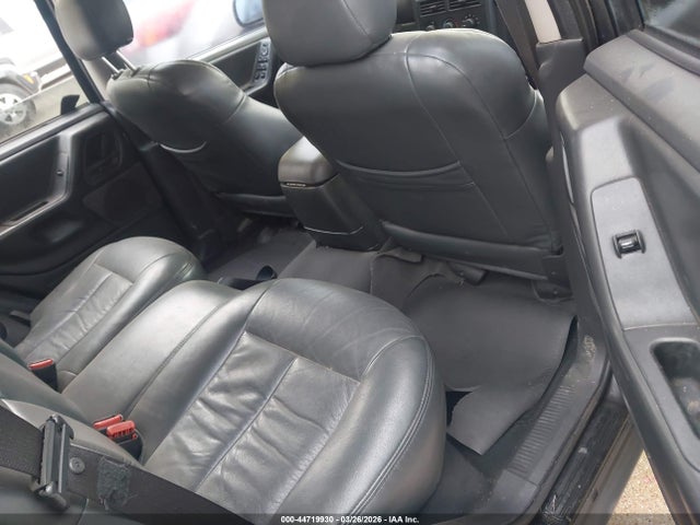 Продажа на аукционе авто 2002 Jeep Grand Cherokee Sport, vin: 1J4GX38S02C179766, номер лота: 44719930