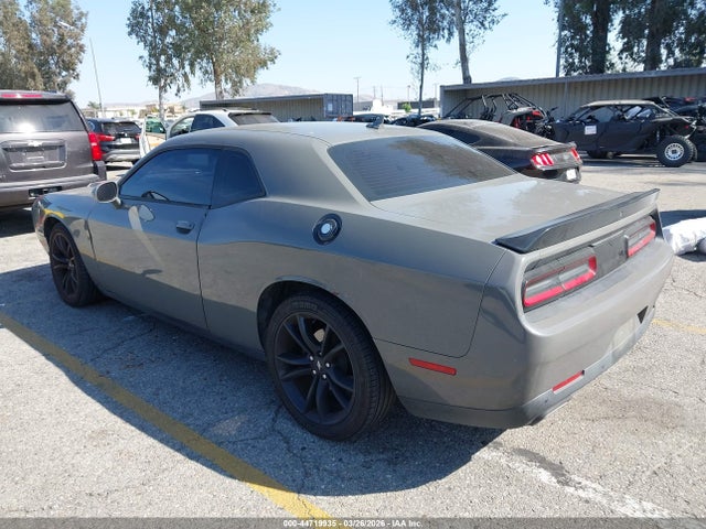 Продажа на аукционе авто 2017 Dodge Challenger Sxt Plus, vin: 2C3CDZAGXHH648989, номер лота: 44719935