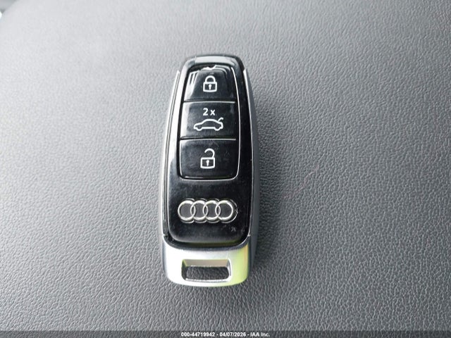 44719942 :رقم المزاد ، WA1LJAF79MD015089 vin ، 2021 Audi Q7 Premium Plus 45 Tfsi Quattro Tiptronic مزاد بيع