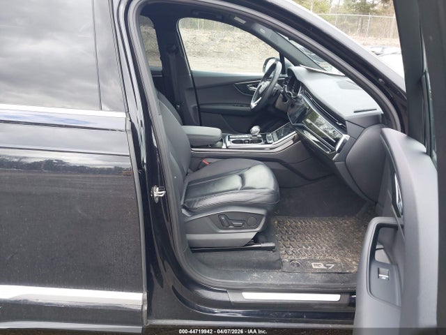 44719942 :رقم المزاد ، WA1LJAF79MD015089 vin ، 2021 Audi Q7 Premium Plus 45 Tfsi Quattro Tiptronic مزاد بيع