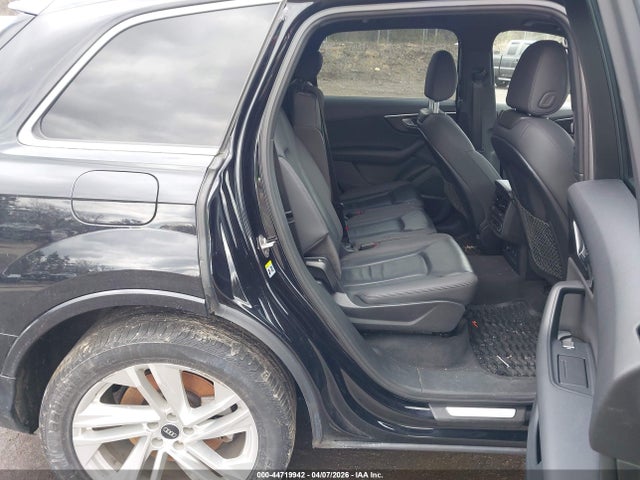 44719942 :رقم المزاد ، WA1LJAF79MD015089 vin ، 2021 Audi Q7 Premium Plus 45 Tfsi Quattro Tiptronic مزاد بيع