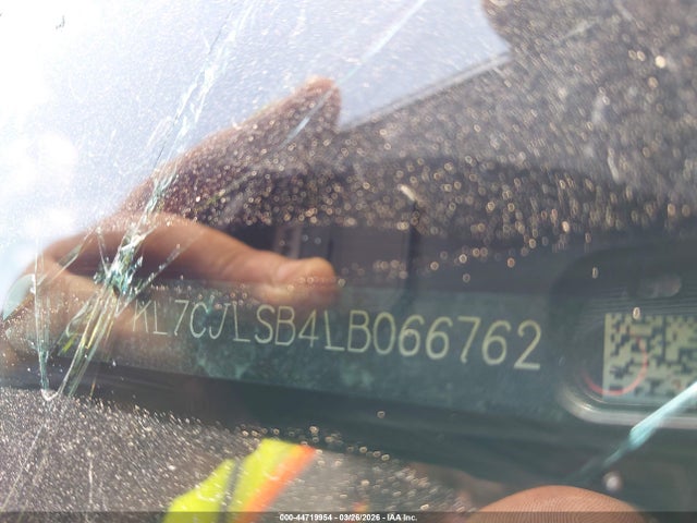 Продажа на аукционе авто 2020 Chevrolet Trax Fwd Lt, vin: KL7CJLSB4LB066762, номер лота: 44719954
