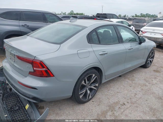 44719978 :رقم المزاد ، 7JRL12FK1RG322134 vin ، 2024 Volvo S60 B5 Core Dark Theme مزاد بيع