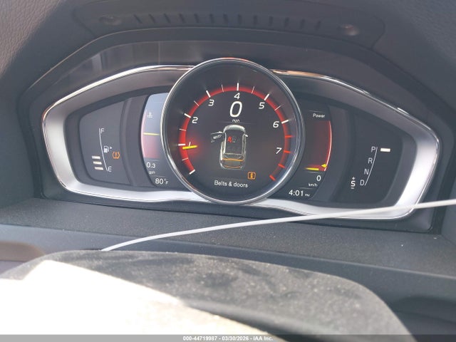YV149MSS8H1373557 Volvo V60 T6 R-design Platinum