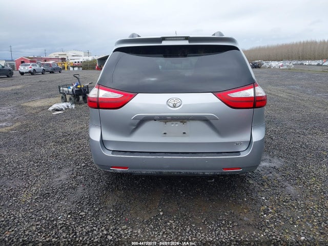 Продажа на аукционе авто 2018 Toyota Sienna Xle Premium 8 Passenger, vin: 5TDYZ3DCXJS935684, номер лота: 44720015