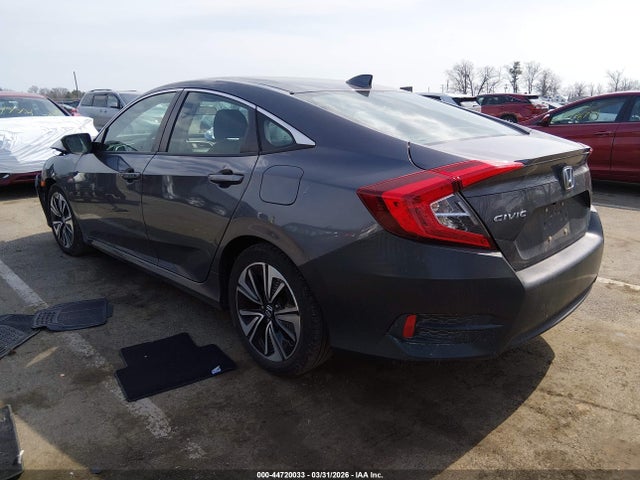 Продаж на аукціоні авто 2017 Honda Civic Ex-t, vin: 2HGFC1F32HH647243, номер лоту: 44720033