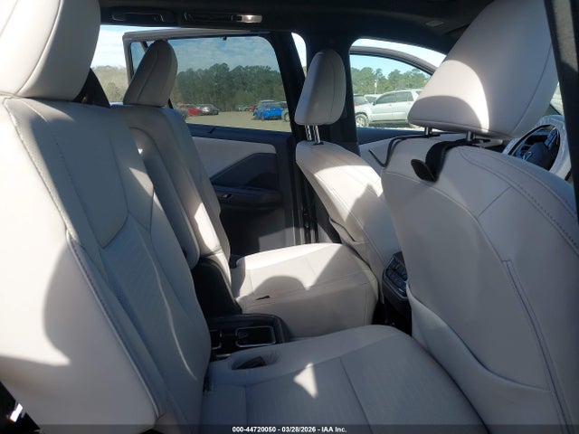 Продажа на аукционе авто 2025 Lexus Tx 350 Premium, vin: 5TDAAAB65SS034332, номер лота: 44720050