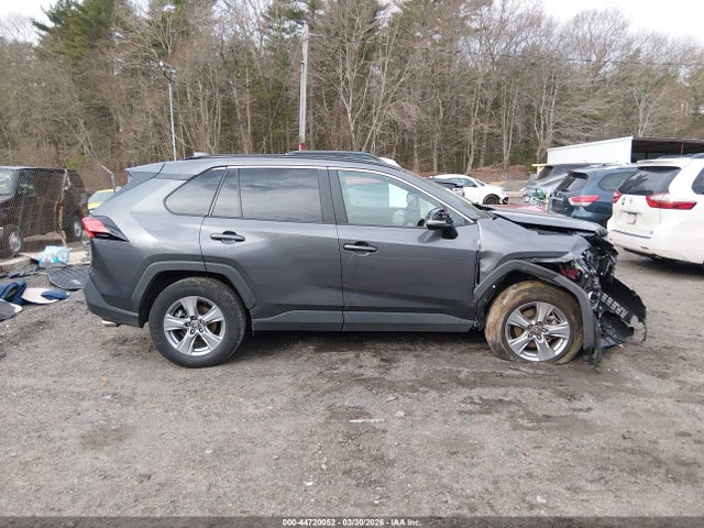 44720052 :رقم المزاد ، 2T3P1RFV3SW613702 vin ، 2025 Toyota Rav4 Xle مزاد بيع