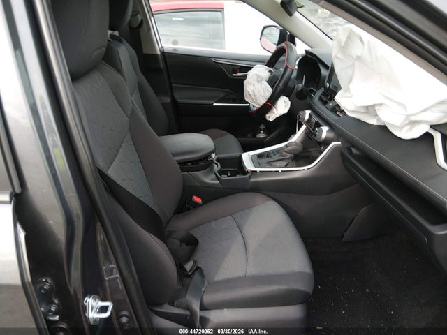 44720052 :رقم المزاد ، 2T3P1RFV3SW613702 vin ، 2025 Toyota Rav4 Xle مزاد بيع