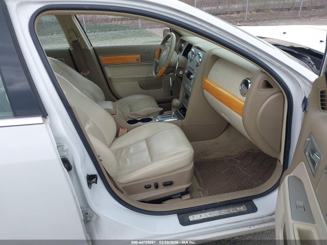2006 LINCOLN ZEPHYR 3LNHM26136R608229 Photo 4