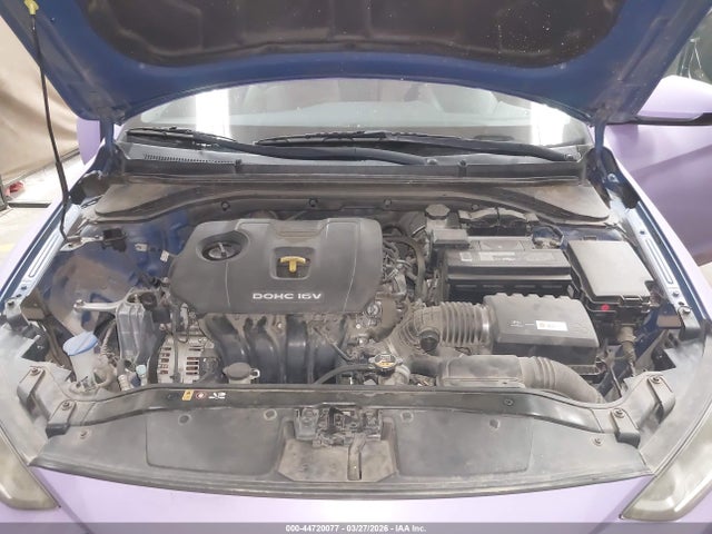 5NPD84LF6HH084258 Hyundai ELANTRA SE