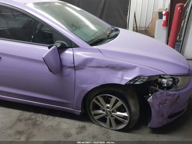 5NPD84LF6HH084258 Hyundai ELANTRA SE