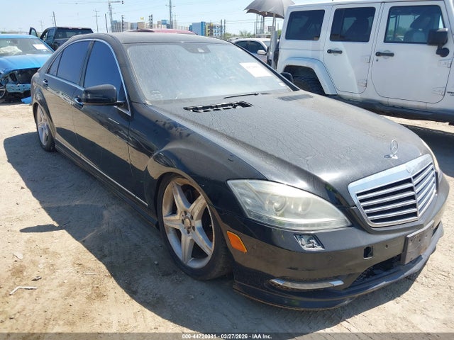 2010 MERCEDES-BENZ S 550 WDDNG7BB7AA292661