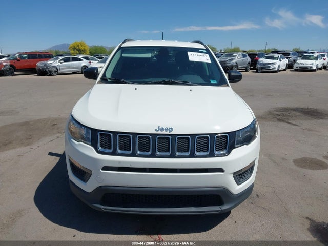 3C4NJCABXHT652465 Jeep New Compass Sport Fwd
