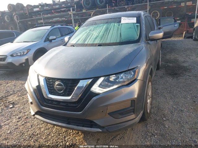 2018 Nissan Rogue S მანქანა იყიდება აუქციონზე, vin: KNMAT2MT5JP579121, აუქციონის ნომერი: 44720102