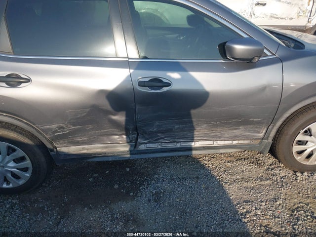 2018 Nissan Rogue S მანქანა იყიდება აუქციონზე, vin: KNMAT2MT5JP579121, აუქციონის ნომერი: 44720102