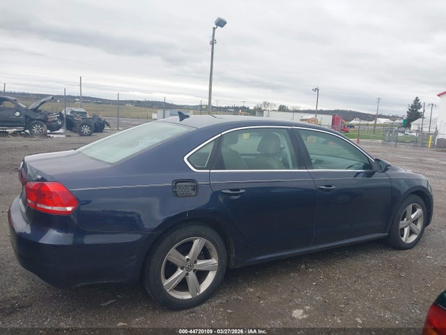 Aukcja sprzedaży 2012 Volkswagen Passat 2.5l Se, vin: 1VWBP7A36CC041626, numer aukcji: 44720109