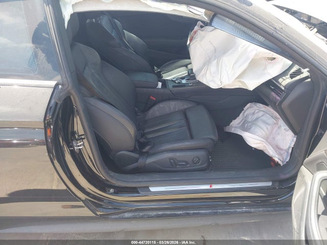 44720115 :رقم المزاد ، WAUTNAF55KA035229 vin ، 2019 Audi A5 45 Premium مزاد بيع