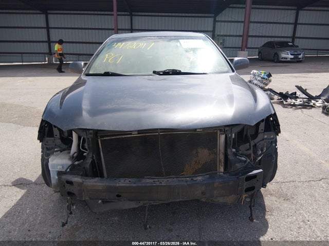 2011 Toyota Camry Xle V6 მანქანა იყიდება აუქციონზე, vin: 4T1BK3EK0BU628372, აუქციონის ნომერი: 44720117