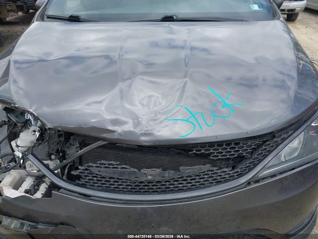 2018 CHRYSLER PACIFICA 2C4RC1FG0JR227382 Photo 9