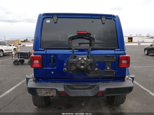 1C4HJXFN8JW332004 Jeep Wrangler Unlimited Rubicon 4x4
