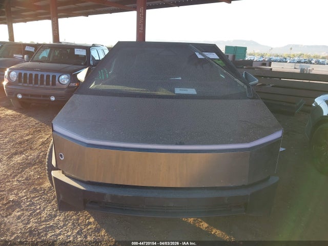 44720154 :رقم المزاد ، 7G2CEHED2SA073216 vin ، 2025 Tesla Cybertruck All-wheel Drive مزاد بيع