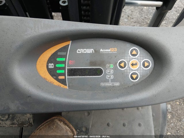 Продажа на аукционе авто 2023 Crown Forklift, vin: 10508713, номер лота: 44720192